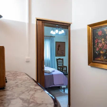 Toulas House *