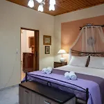 Holiday home Toulas House