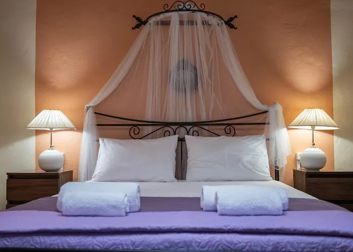 Toulas House Casa de Férias *