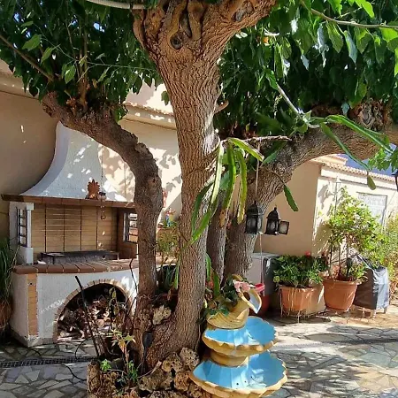 Toulas House Tatil Evi Divarata